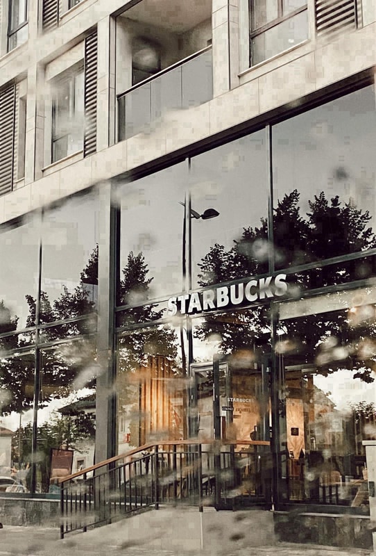 Starbucks Juan Bravo 16